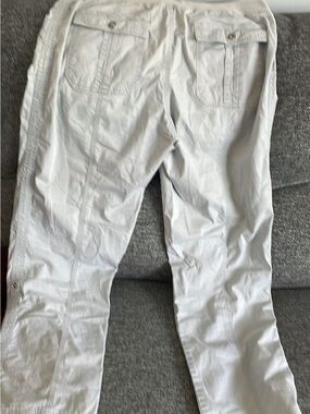 Women's Cargo Pants in Light Gray - Casual Utility Style